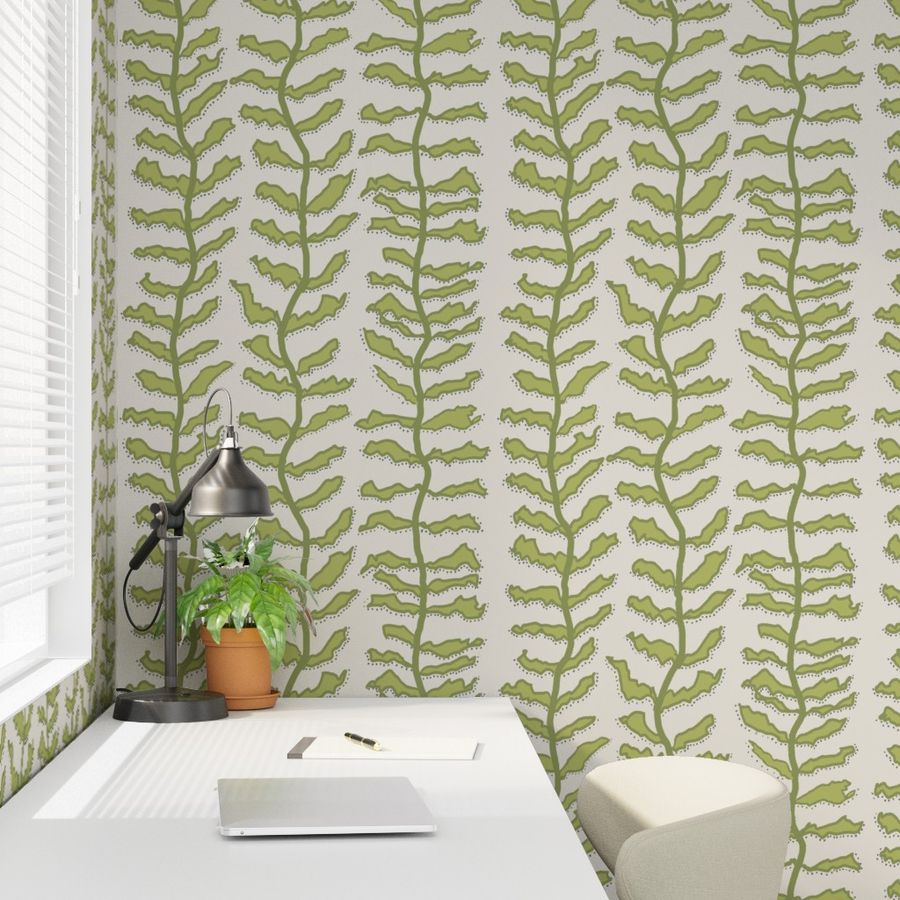 Kelp Forest Green on Cream Wallpaper