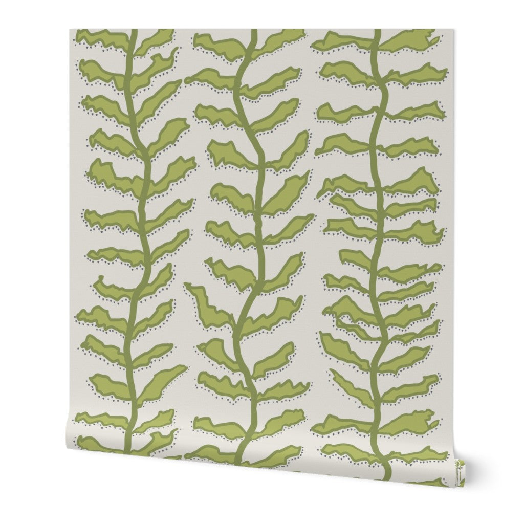 Kelp Forest Green on Cream Wallpaper