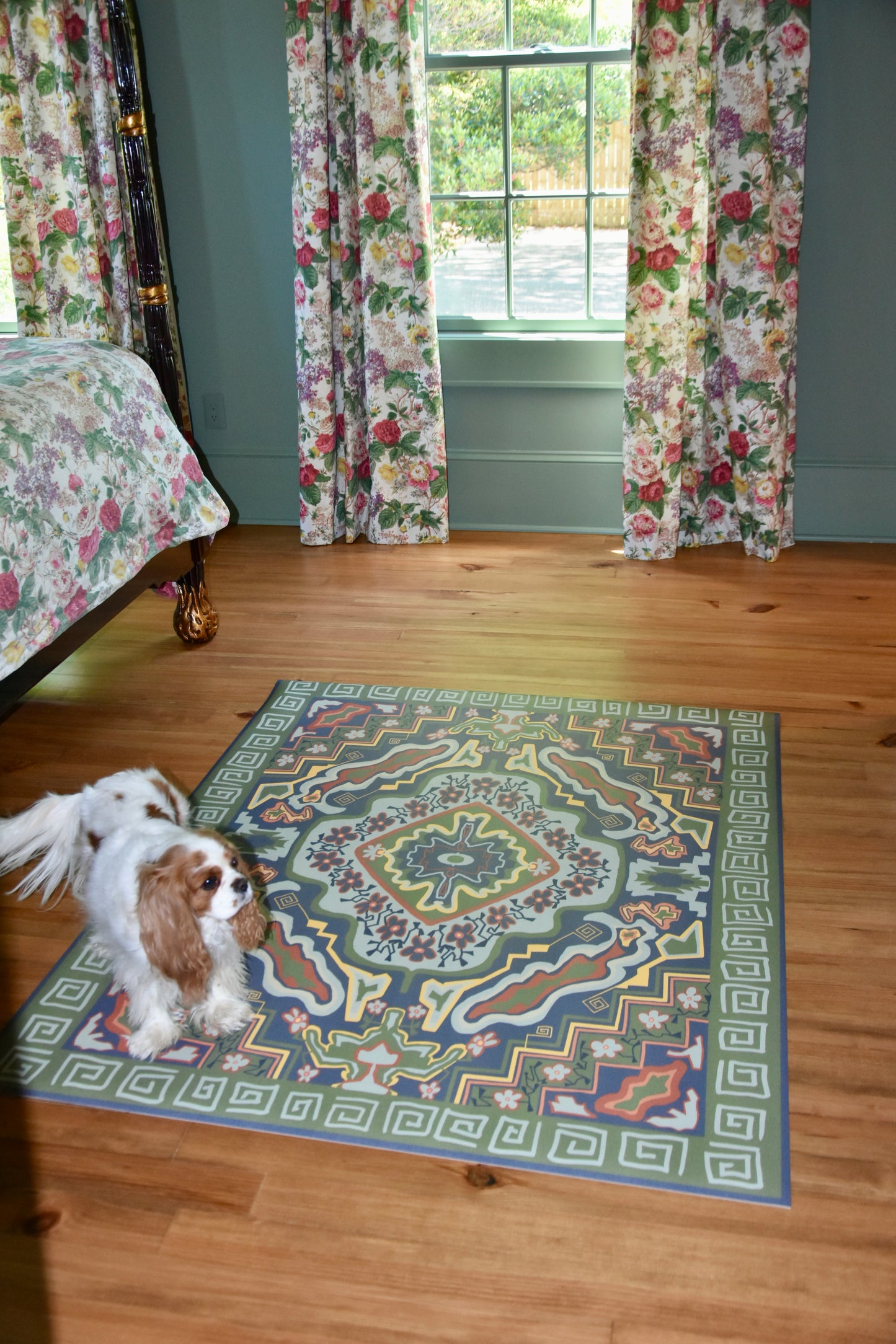 "Tradition" Heriz Style Vinyl Floor Mat - 49" x 60"