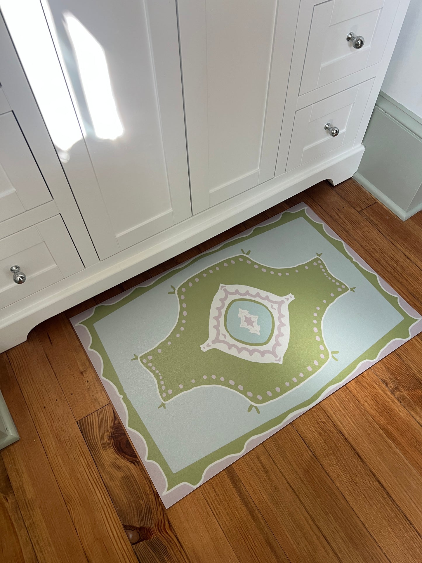 "Keaton" Vinyl Floor Mat