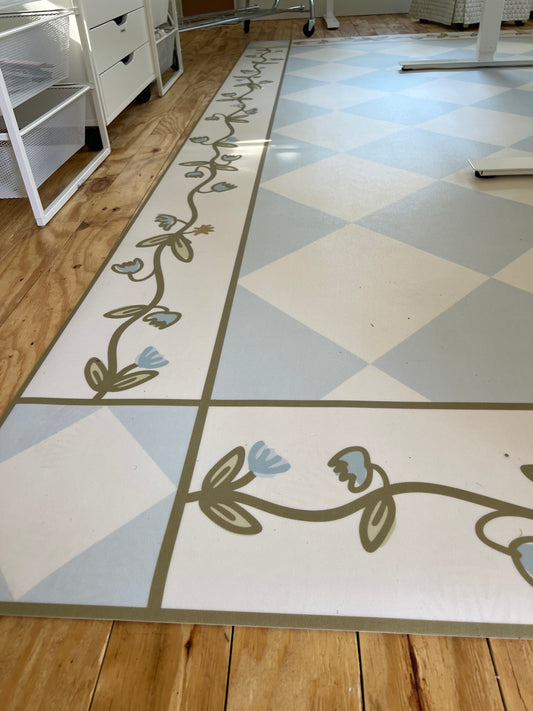 "Floral Diamonds" Checkerboard Cottage Floral Vinyl Floor Mat - 48" x 72"