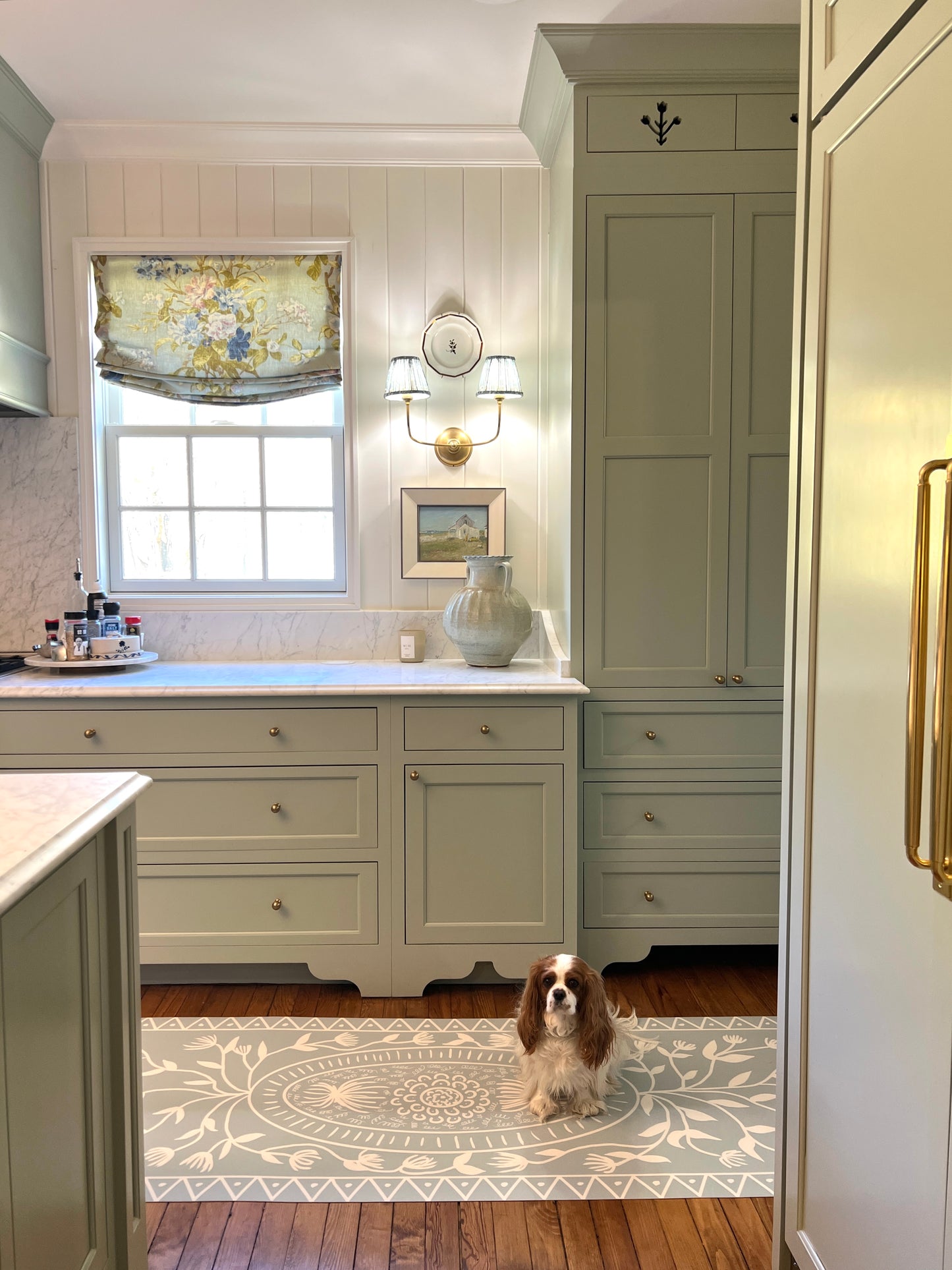 "Ruth in Dutch Blue" Cottage Style Floral Vinyl Runner - 30"x96"