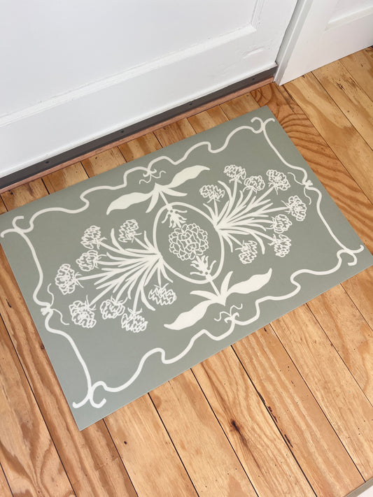 "Janie" Green and Off White Floral Vinyl Floor Mat - 20"x30"