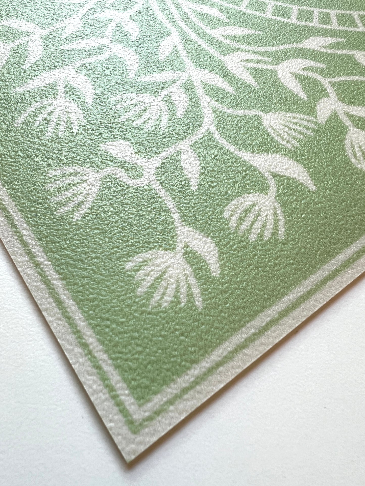 "Ruthie" in green - Cottage Floral Vinyl Placemat - 12"x18"